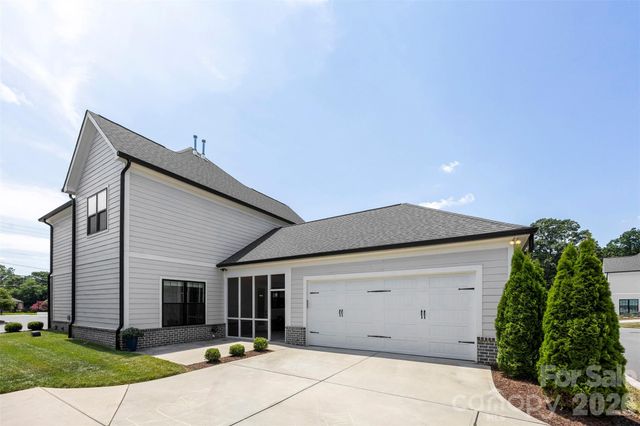 414 S Main Street, Belmont, NC 28012