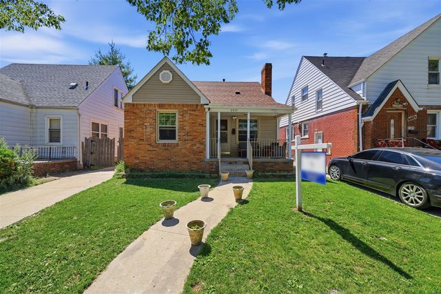 6935 Ternes, Dearborn, MI 48126