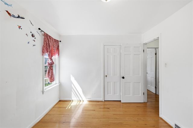 6935 Ternes, Dearborn, MI 48126