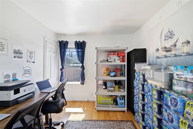 6935 Ternes, Dearborn, MI 48126