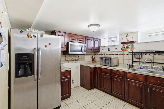 6935 Ternes, Dearborn, MI 48126
