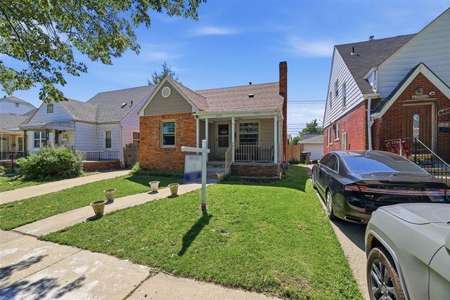 6935 Ternes, Dearborn, MI 48126