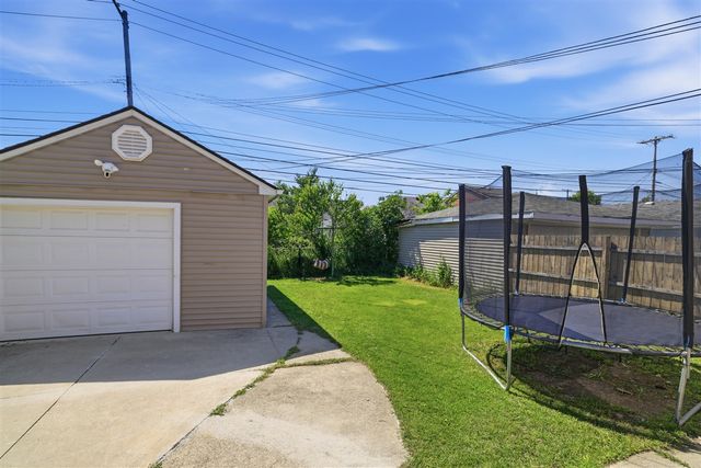 6935 Ternes, Dearborn, MI 48126