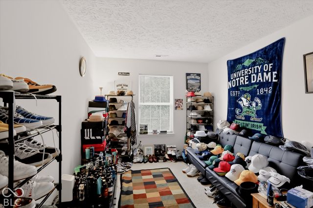 11915 Newcastle Drive, Indianapolis, IN 46235