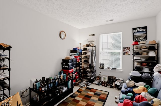 11915 Newcastle Drive, Indianapolis, IN 46235