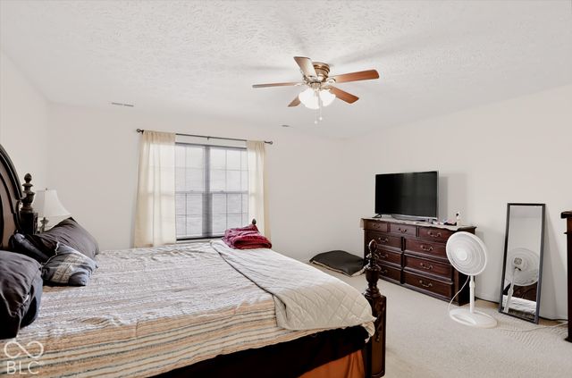 11915 Newcastle Drive, Indianapolis, IN 46235