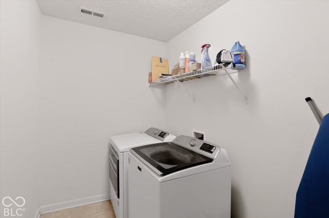 11915 Newcastle Drive, Indianapolis, IN 46235