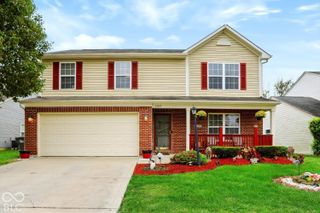 11915 Newcastle Drive, Indianapolis, IN 46235