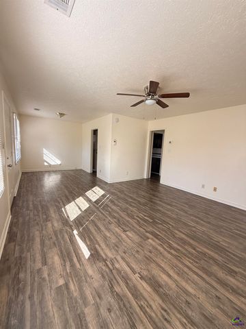 100 Chuck Circle, Warner Robins, GA 31093