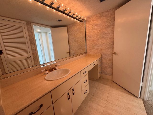 2611 BAYSHORE BOULEVARD 1805, Tampa, FL 33629