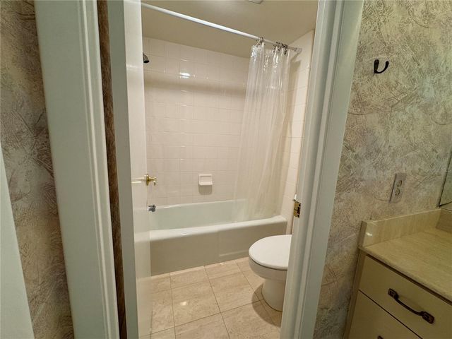 2611 BAYSHORE BOULEVARD 1805, Tampa, FL 33629