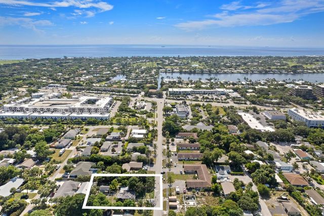 1831 Juno Road B, North Palm Beach, FL 33408