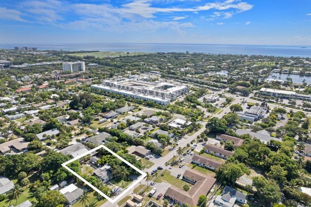 1831 Juno Road B, North Palm Beach, FL 33408