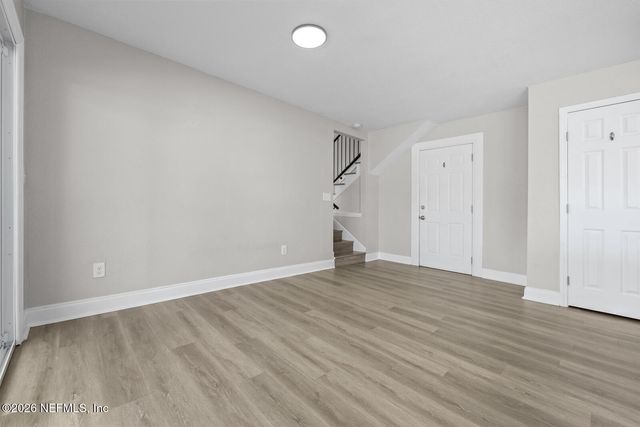 5695 HYDE PARK Circle, Jacksonville, FL 32210