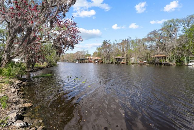 5695 HYDE PARK Circle, Jacksonville, FL 32210