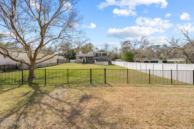 5695 HYDE PARK Circle, Jacksonville, FL 32210