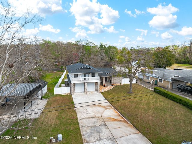 5695 HYDE PARK Circle, Jacksonville, FL 32210