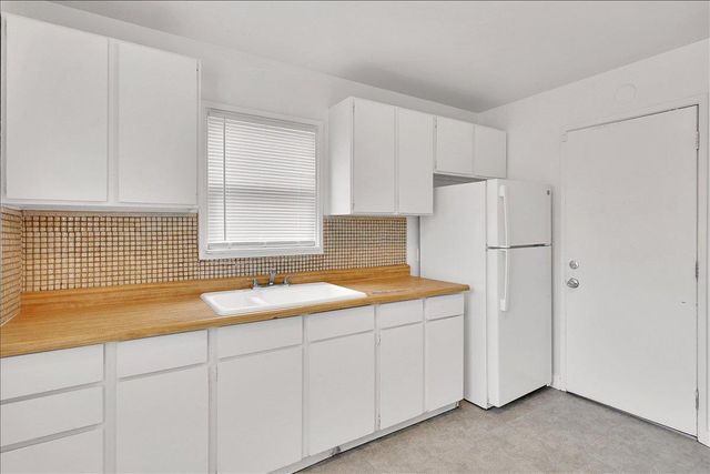 6321 37th Ave, Sacramento, CA 95824