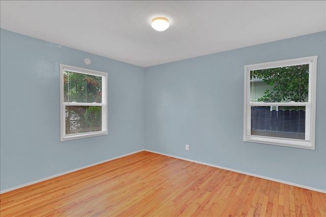 6321 37th Ave, Sacramento, CA 95824