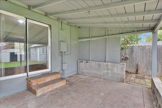 6321 37th Ave, Sacramento, CA 95824