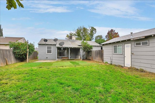 6321 37th Ave, Sacramento, CA 95824