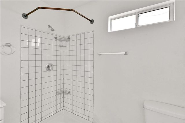 6321 37th Ave, Sacramento, CA 95824