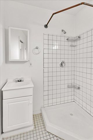 6321 37th Ave, Sacramento, CA 95824