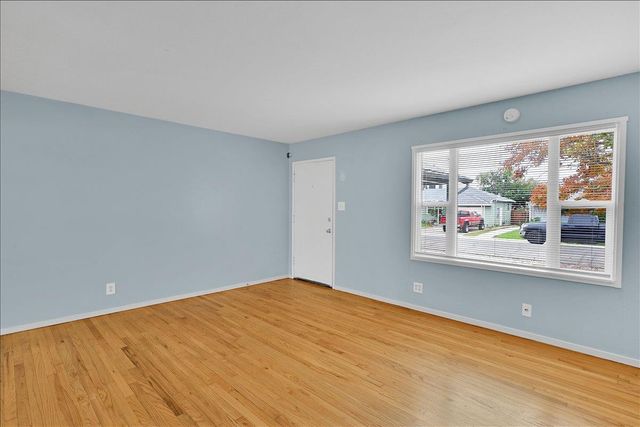 6321 37th Ave, Sacramento, CA 95824