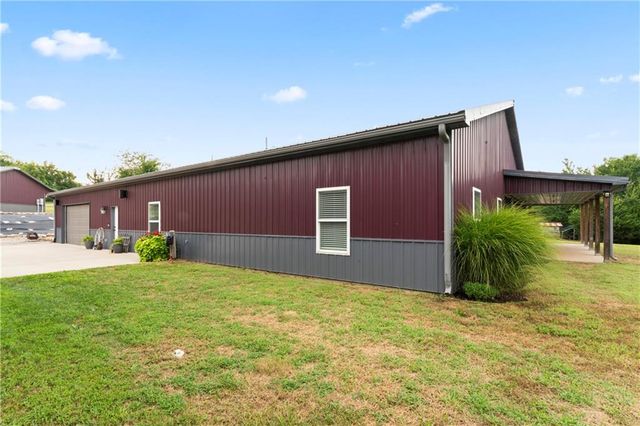 13961 NW County Rd 15002 Road, Drexel, MO 64742