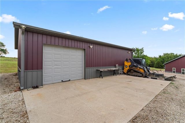 13961 NW County Rd 15002 Road, Drexel, MO 64742
