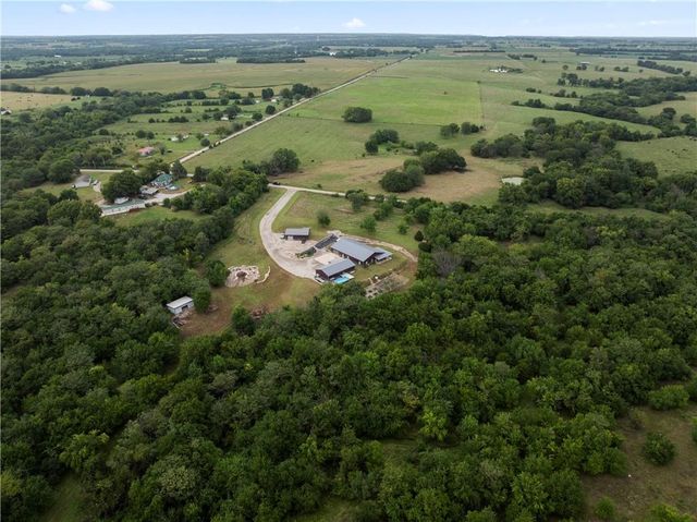 13961 NW County Rd 15002 Road, Drexel, MO 64742
