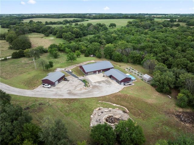 13961 NW County Rd 15002 Road, Drexel, MO 64742