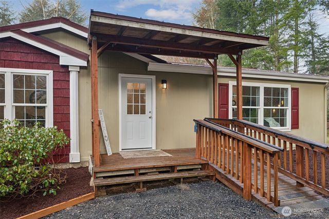 121 E Adam Lane, Belfair, WA 98528