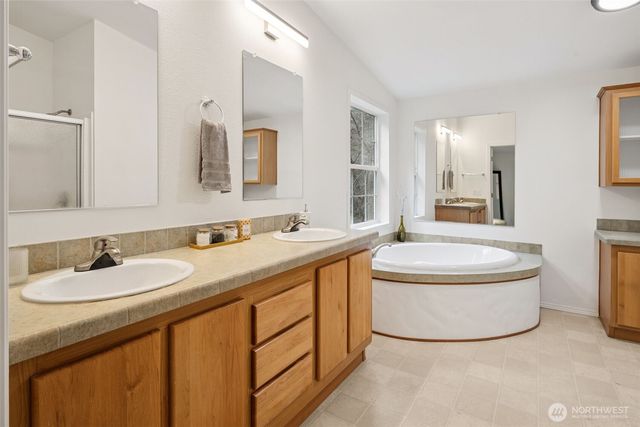 121 E Adam Lane, Belfair, WA 98528