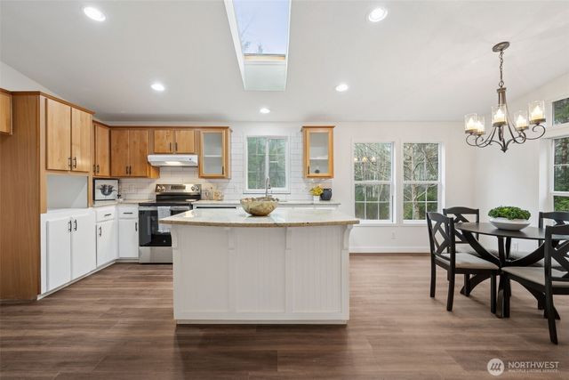 121 E Adam Lane, Belfair, WA 98528