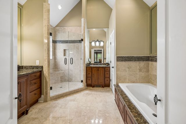 548 Ridgecrest Ln, Lebanon, TN 37087