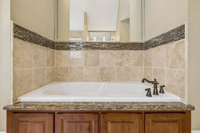 548 Ridgecrest Ln, Lebanon, TN 37087