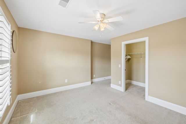 548 Ridgecrest Ln, Lebanon, TN 37087