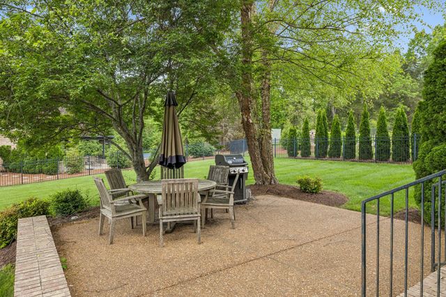 548 Ridgecrest Ln, Lebanon, TN 37087