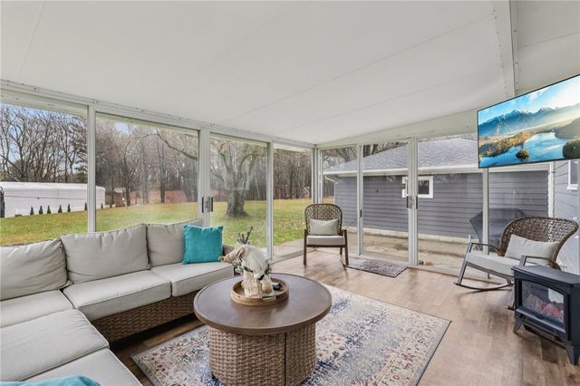 2001 Line Rd, Neshannock Twp, PA 16105