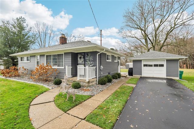 2001 Line Rd, Neshannock Twp, PA 16105