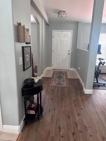 1004 CHATEAU CIRCLE, Minneola, FL 34715