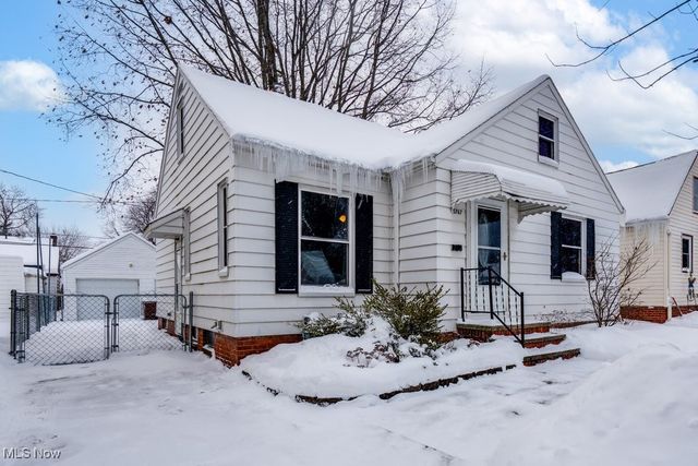 5767 W 46th Street, Parma, OH 44134