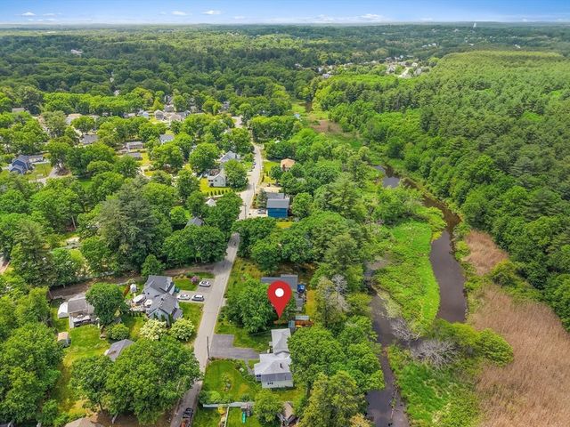 58 Sachem St, Billerica, MA 01821