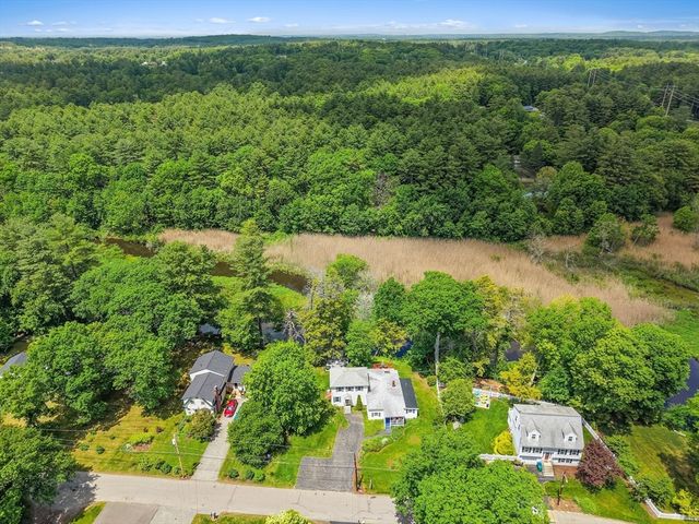 58 Sachem St, Billerica, MA 01821