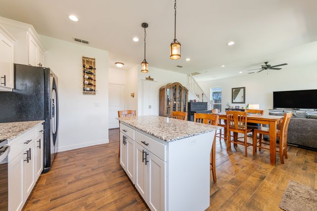 15443 Anna Lane, Lindale, TX 75771