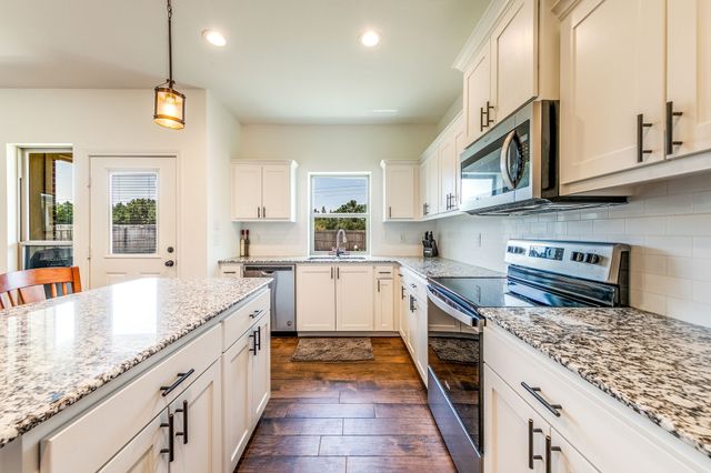 15443 Anna Lane, Lindale, TX 75771