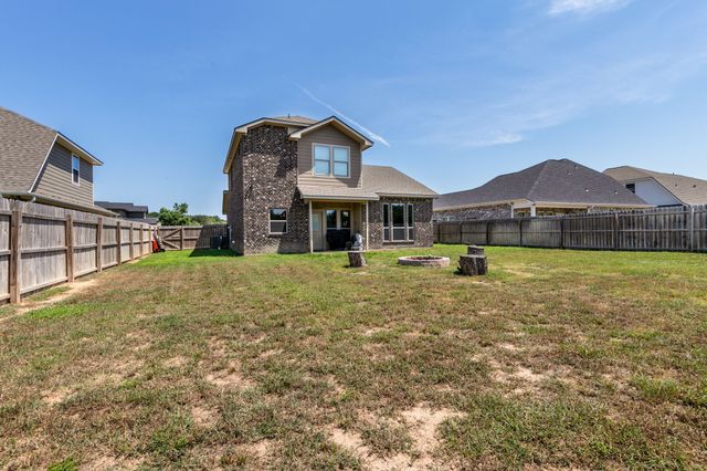 15443 Anna Lane, Lindale, TX 75771
