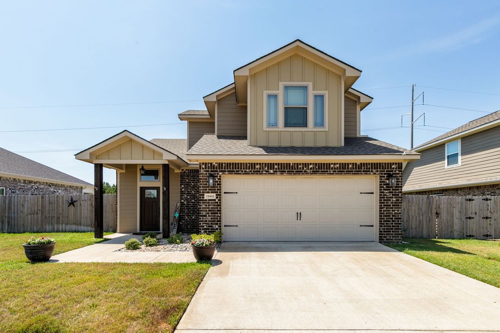 15443 Anna Lane, Lindale, TX 75771