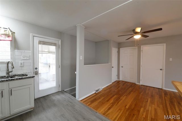 1980 Parker Road, Florissant, MO 63033